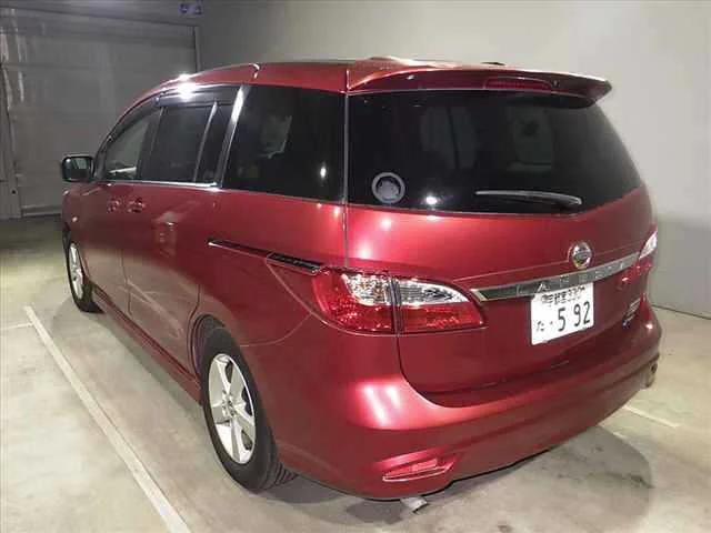 Nissan Lafesta  с аукциона в Японии