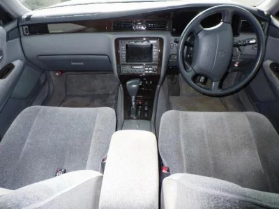 Toyota CROWN MAJESTA