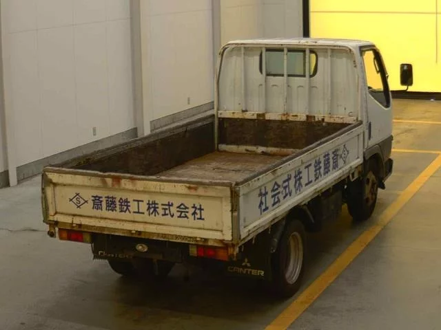 Mitsubishi Fuso Canter  с аукциона в Японии