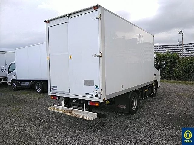 Mitsubishi Fuso Canter  с аукциона в Японии