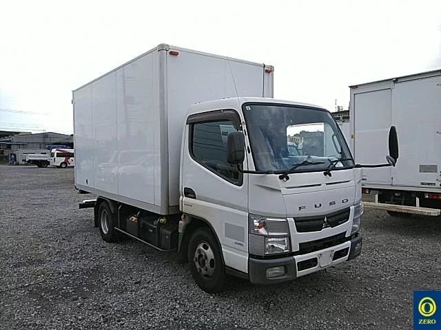 Mitsubishi Fuso Canter  с аукциона в Японии