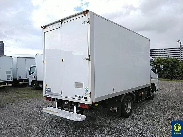 Mitsubishi Fuso Canter  с аукциона в Японии