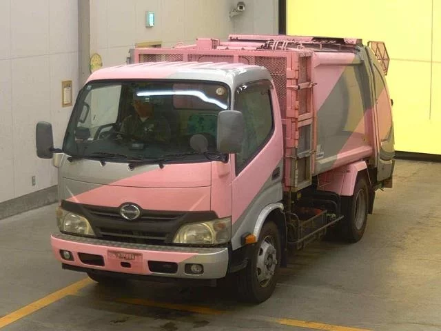 Hino Dutro  с аукциона в Японии