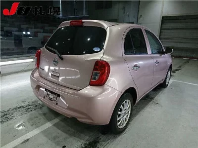 Nissan March