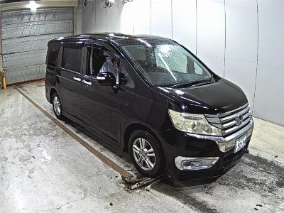 Honda STEPWGN SPADA