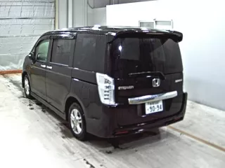 Honda STEPWGN SPADA