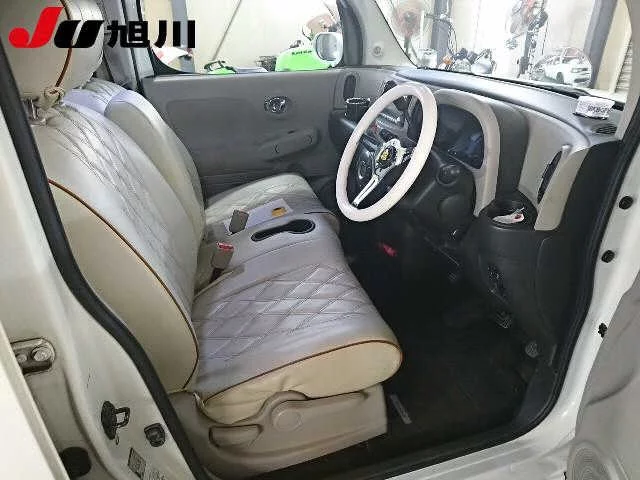 Nissan Cube  с аукциона в Японии