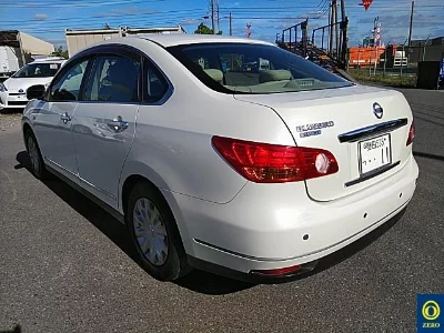 Nissan BLUEBIRD SYLPHY