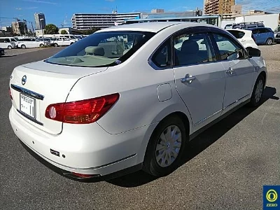 Nissan BLUEBIRD SYLPHY