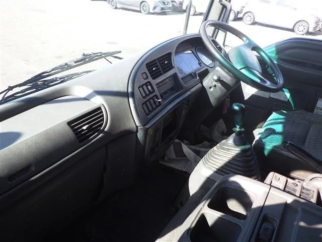 Isuzu Forward  с аукциона в Японии