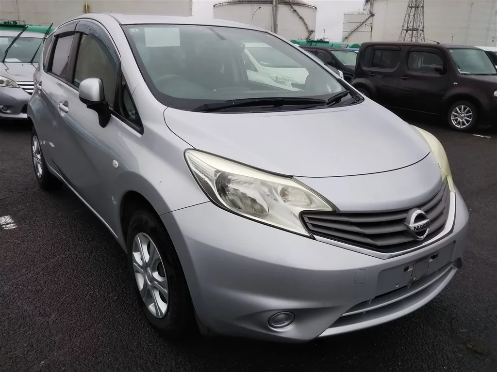 Nissan Note  с аукциона в Японии