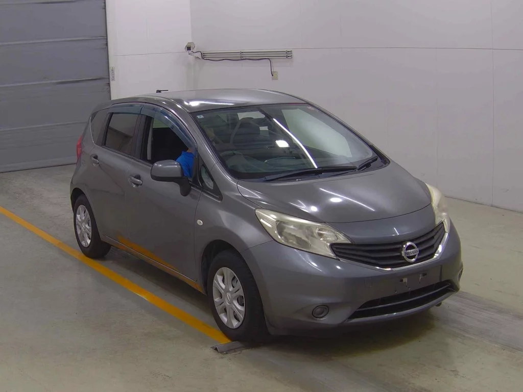 Nissan Note  с аукциона в Японии