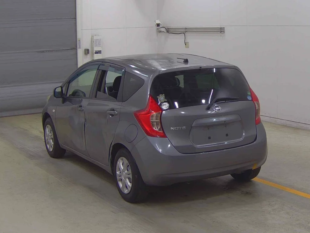Nissan Note  с аукциона в Японии