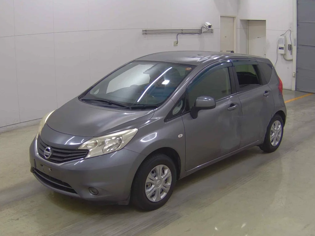 Nissan Note  с аукциона в Японии