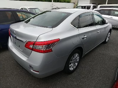 Nissan BLUEBIRD SYLPHY