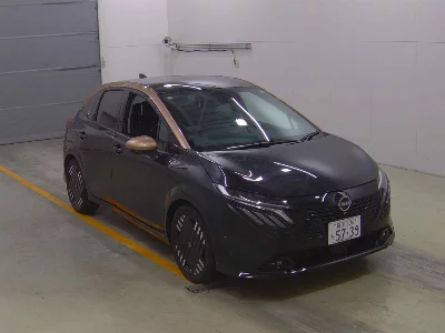 Nissan Aura