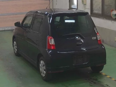 Daihatsu Esse