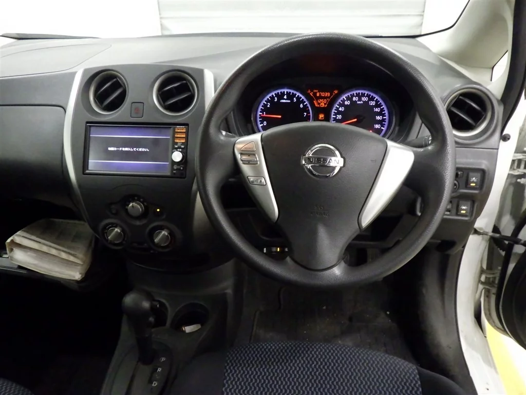 Nissan Note  с аукциона в Японии