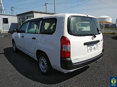 Toyota SUCCEED VAN