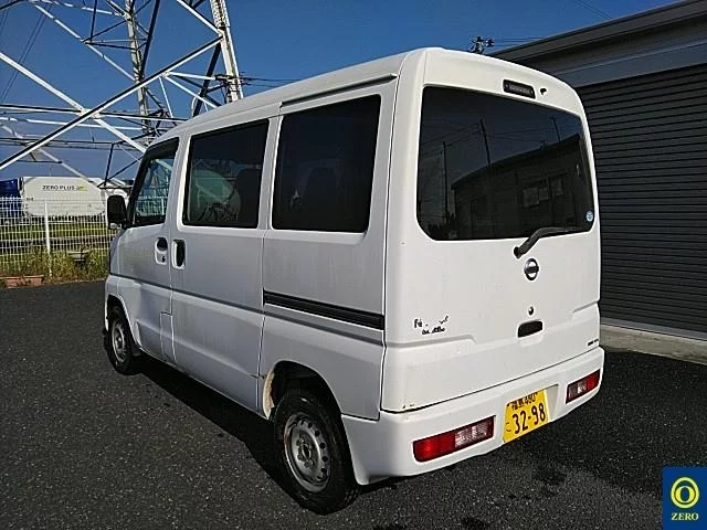Nissan NV100 Clipper  с аукциона в Японии