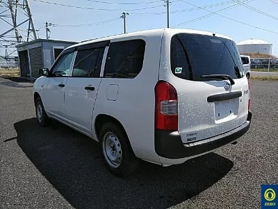 Toyota SUCCEED VAN