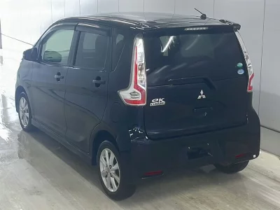 Mitsubishi ek Custom
