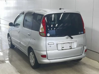 Toyota FUN CARGO