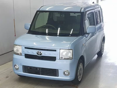 Toyota Pixis Space