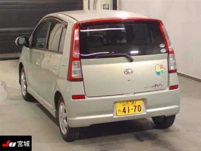 Daihatsu Mira Avy