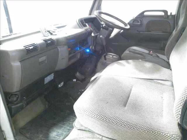 Isuzu Elf  с аукциона в Японии