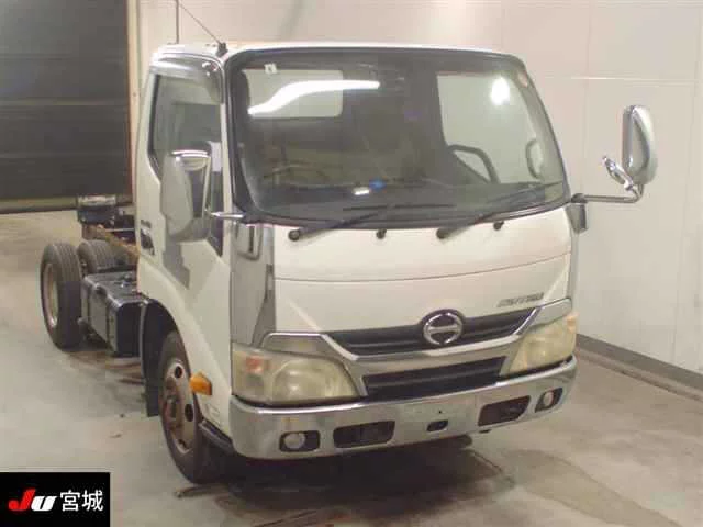 Hino Dutro  с аукциона в Японии
