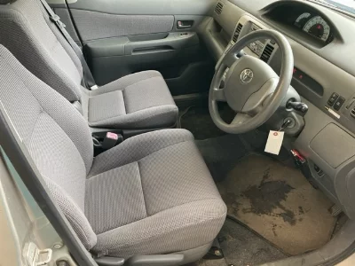 Toyota Raum