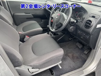 Nissan AD