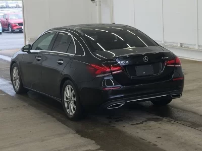 MERCEDES BENZ A CLASS
