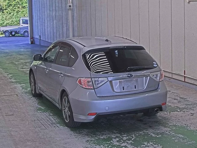 Subaru Impreza  с аукциона в Японии