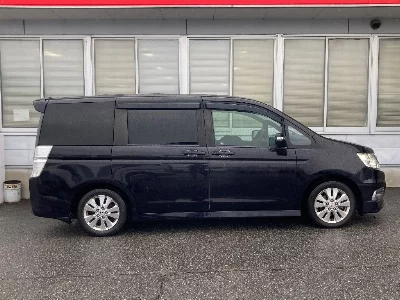 Honda STEPWGN SPADA