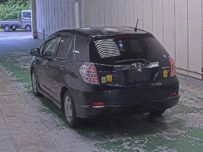 Honda FIT SHUTTLE HYBRID