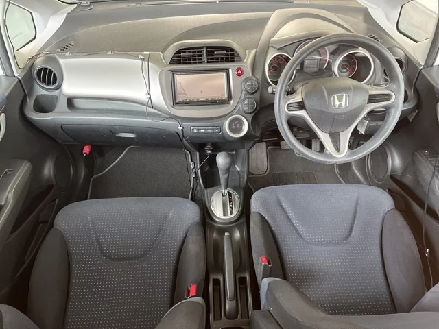 Honda Fit  с аукциона в Японии