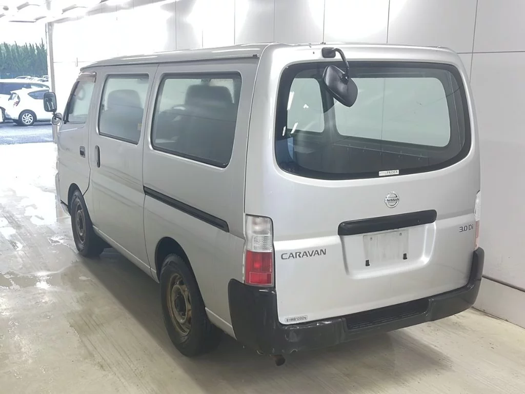 Nissan Caravan  с аукциона в Японии