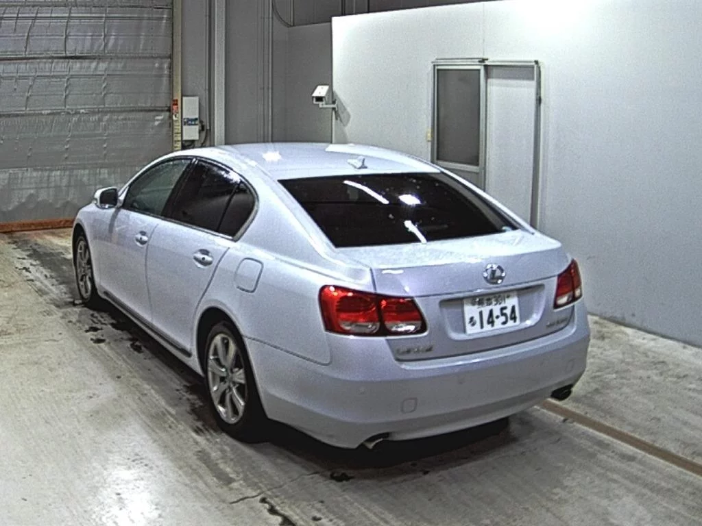 Lexus GS  с аукциона в Японии