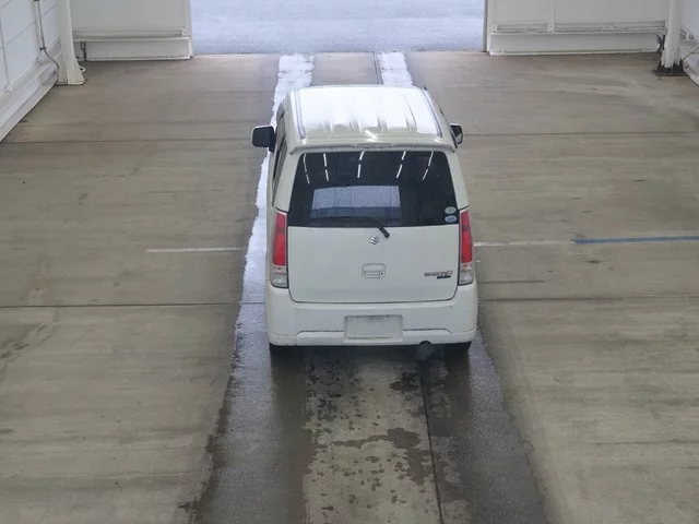 Suzuki Wagon R  с аукциона в Японии