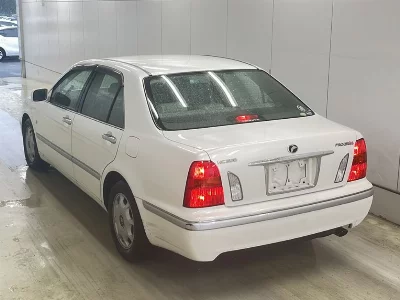 Toyota Progres