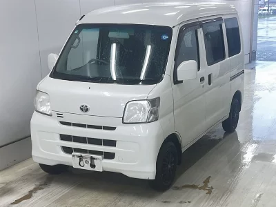 Toyota Pixis Van