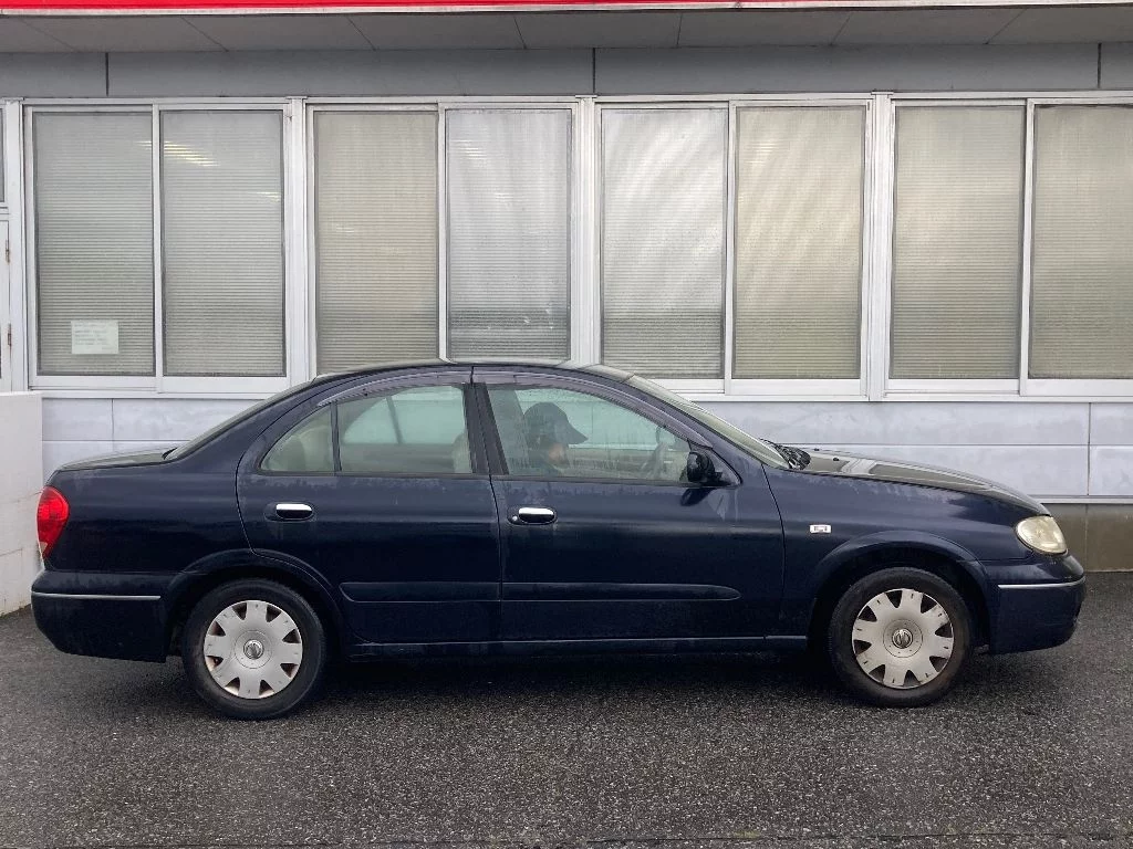 Nissan BLUEBIRD SYLPHY  с аукциона в Японии