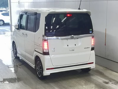 Honda N BOX CUSTOM