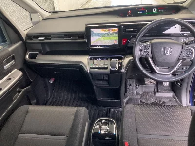 Honda STEPWGN SPADA