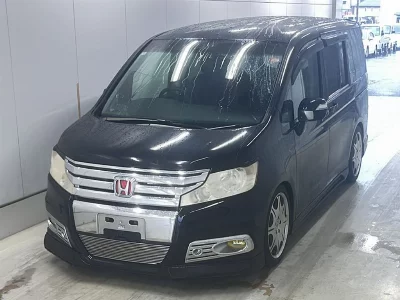 Honda STEPWGN SPADA
