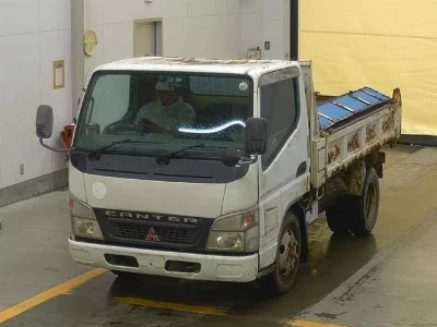 Mitsubishi Fuso Canter