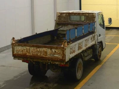 Mitsubishi Fuso Canter