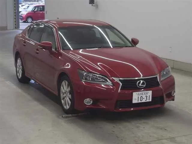Lexus GS  с аукциона в Японии